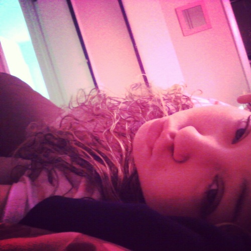 FOLLOW ME , I FOLLOW BACK ! :)