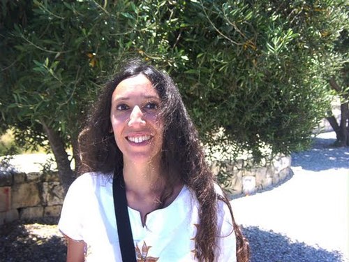 sarahhillion1's profile picture. Traveller / English teacher specialized in cross-cultural management / Sister of all / she-her “Everything in moderation, including moderation”, Oscar Wilde