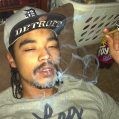 WTF they mean born money man in this bitch Guap for life ypsi734 were im from ##I dnt fuck wit scums