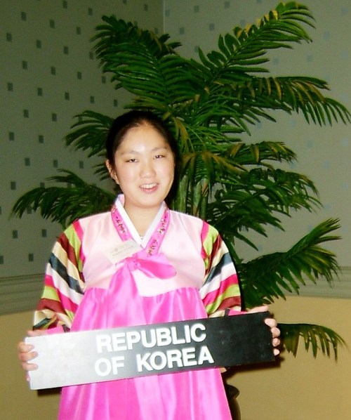이지은/Gina Lee/李 知 恩. 

All views my own.