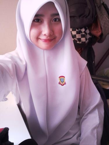 RabiatulFanClub's profile picture. This is a fan club of Rabi'atul Afifah or @apple_effa