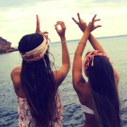 Yᵒᵘ Oᶰˡʸ Lᶤᵛᵉ Oᶰᶜᵉ ♡ FOLLOW! Voor leuke, vriendschappelijke,love & gevoelige  tweets ♡