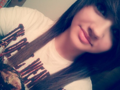 lost? follow me, &I'll follow back!(: #pinky promise.