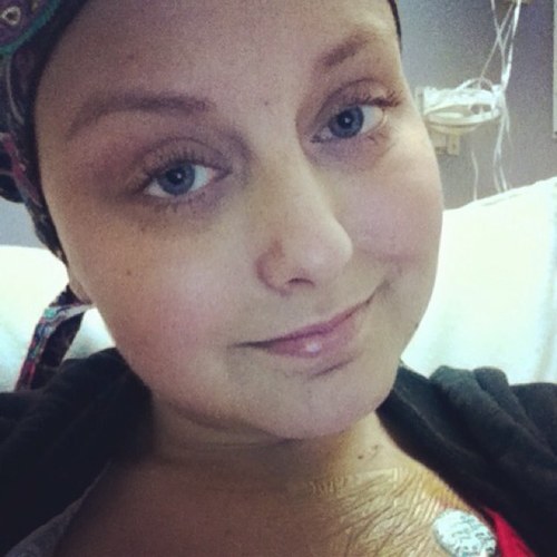Surviving from #NonHodgkinsLymphoma and #CrohnsDisease one day at a time. #StayPositive #StayStrong #NeverGiveUp #TeamUnique #BanImuran