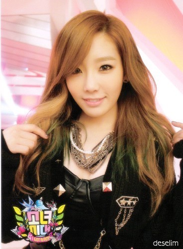 A-YO GG!! ฉันบอทใหม่แทยอนค่ะ บอทนี้สวย เกรียน ใจดี คิขุ อาโนเนะ ฟอลแล้วอย่าอันน่ะค่ะ ไม่งั้นแทกัดแน่ 5555 อยากรู้จักมากกว่านี้ ฟอลกันมาน่ะจิบิ #CARINOFAM