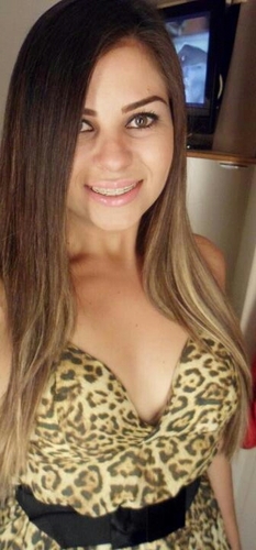 Potiguar, 23 anos, virginiana, Bacharel em Direito e MÃE da Mariah! BBM:2834A2CE, casada com @dariojales