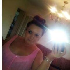 VickyBuysman's profile picture. Expecting My Beautiful Daughter 31/03/2013 
Engaged to an amazing person Adam