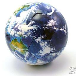 しがないサッカーファン。柏市出身、都内在住。観戦はDAZNときどきスタジアム。2004年頃から欧州サッカーにハマり、2011年頃からJリーグ比率上昇。　ボランチ／柏レイソル／ACミラン