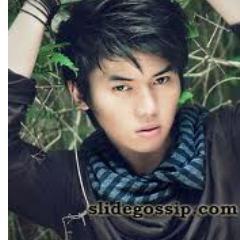 Follow @Agnesss_T