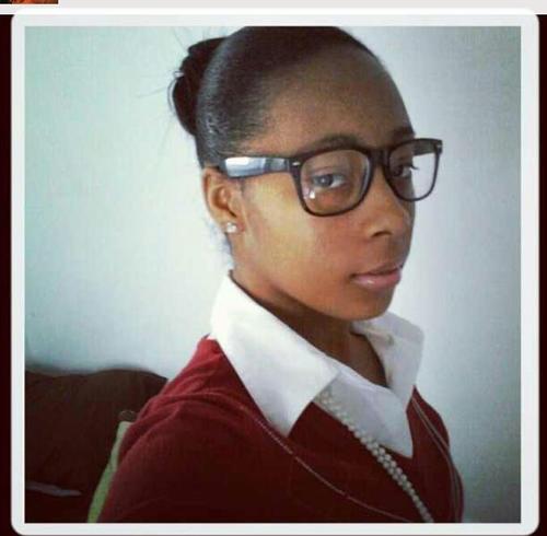 ChiTown... Aspiring Artist/Entertainment Manger....@Columbia College Chi...Music is my life!!!
BrittaneeHenry87@yahoo.com