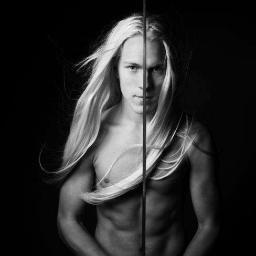 Rey de los Noldor en Aman. Hermano de @fingolfin_esdla y Fëanor. Viudo de Eärwen. #NoldorPrideBIETCH #SpainishFakeESDLA