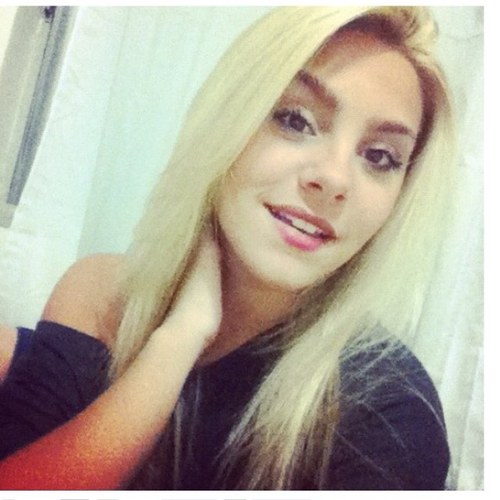 Me odeia porque eu sou o que tu queria ser.