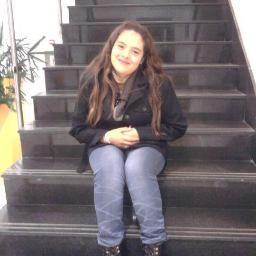 puede haber muchas actrices pero como ella ninguna Y LOVE YOU CARINA ZAMPINI!!!!!! 1D