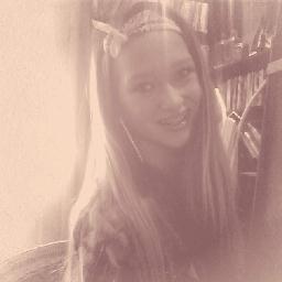 MR.POLSKAA X ”Dont worry be happy“ Only rap music |T1B focus| Voetbal-MC 1| #TEAMwelkoop |#TEAM$WAGG w/kelsey en neefje kels.