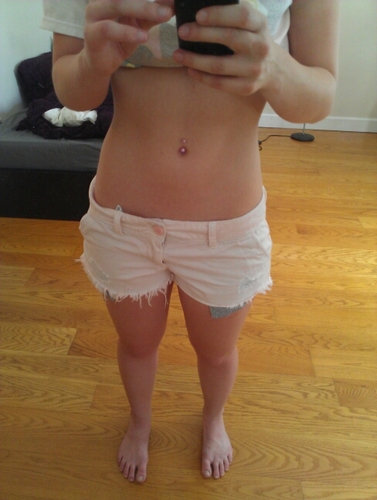 fitness4everr's profile picture. I want to feel good, look good, and be healthy! 5'3 SW: 142 CW:129 UGW: Whatever I feel amazing at! AVI is me.