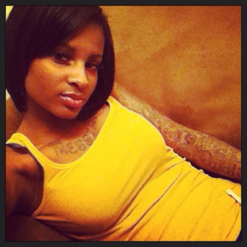 You think you kno' me, But I'm just getting to know myself.. The less you reveal the more they seek!!! 3