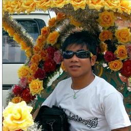 fauziycd's profile picture. 