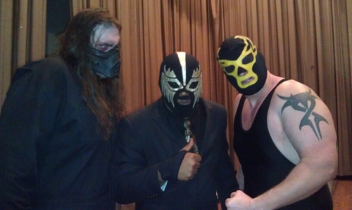 El ray legato aka el Guapo sworn enemy of @bigramp has jacked his teambigramp account and now this my Twitter fool!!
