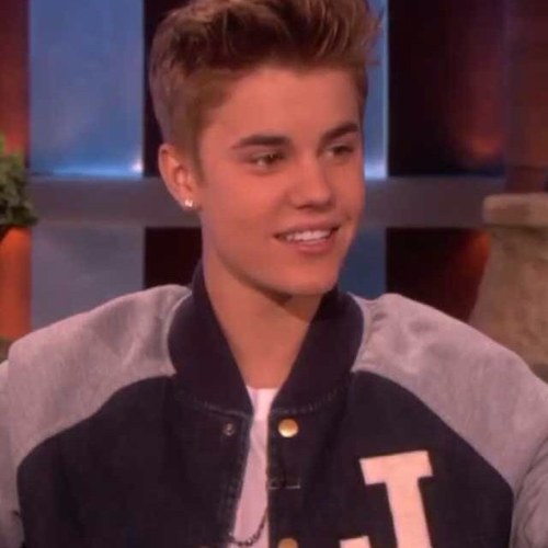 I LUV BIEBER SOOOOOOOOOO MUCH!!!!!!!!!!!!
