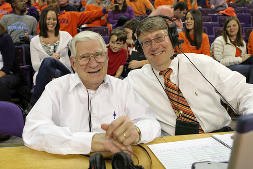 Former 40-year FB SID at Clemson. Notre Dame class of 1977. Co-author of  Basketball for Dummies. Son of late Irene and Chuck  Bourret, all-world parents.