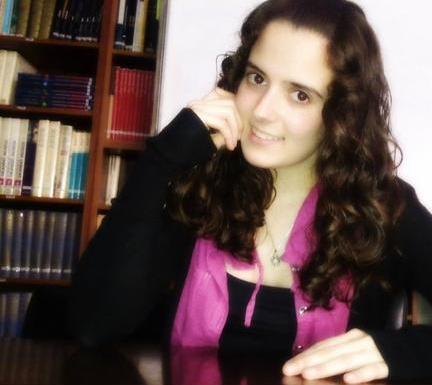 Disfruta de la vida, y no dejes que nadie te amargue. ;)