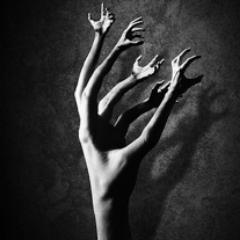 CREEPYPASTA! At least I try to write them. But my style is more dark fiction. Hope you enjoy!