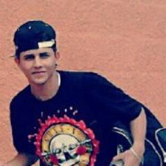 15 anos, Ateu, Boylieber e Lindo -sqn .