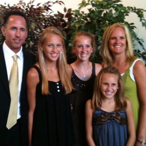 Lindahopfinger's profile picture. 