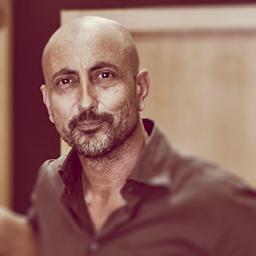 photomanrique's profile picture. Me encanta la fotografía de Boda y el retrato.Si te gusta mi trabajo me encantaría ser el fotógrafo de tu boda. Tel. 611 469 132 y 964 560 661