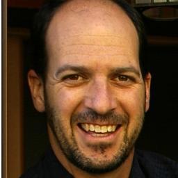 Telefónico, Padre triple inagotable, Navegante, DM1, Fotógrafo, Jugador de Billares, inquieto, apasionado de la  tecnología y la ciencia, (my opinions)