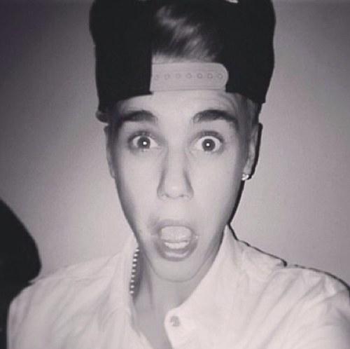 That Bieber kid is s'cute.