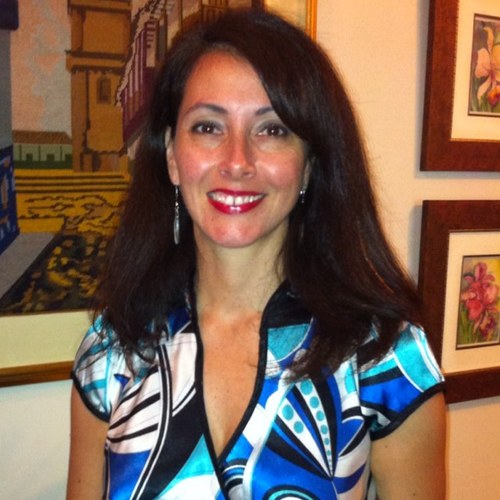 Entrepeneur, health coach, love connecting with the communities, goal setting coach. Make a dream board and make a difference in your life, it's fun!