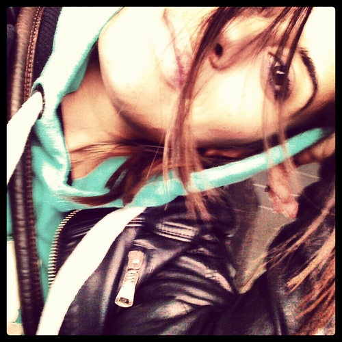 maaaadita's profile picture. υδροχοος με διδυμο.αυτο αρκει...η τρελα δεν παει στα βουνα