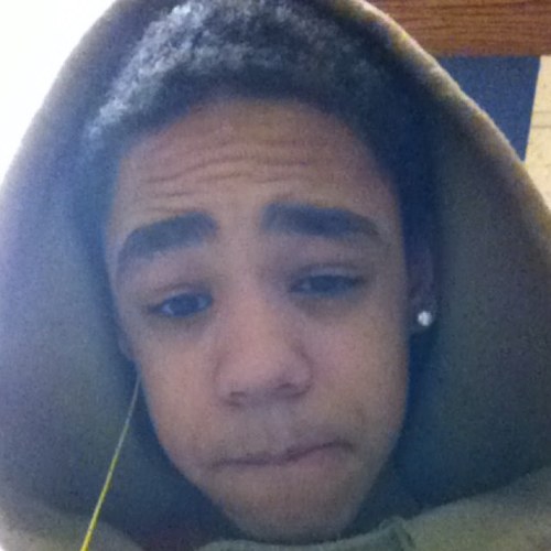 kisaiah321's profile picture. Forget my password and i made this new account sooooo follow me bitchesss (: