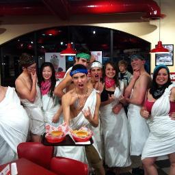 Jagiellbro's profile picture. Pizza and chicken nuggets