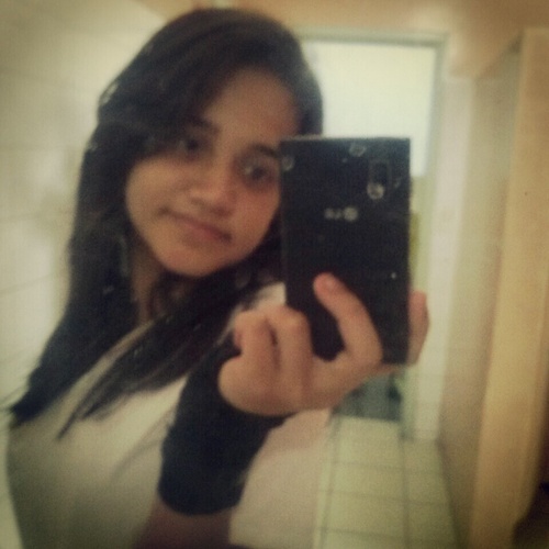 Complicada demais mais feliz ((: