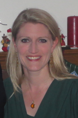 Financial Advisor, bleed purple & gold, Mom of two, and PROUD Navy wife!