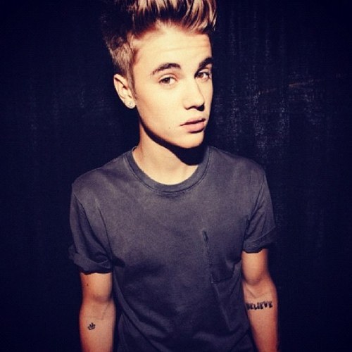 I just need somebody to love. 18.Single.