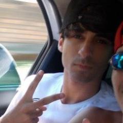 Alegria compartilhada é alegria redobrada...
http://t.co/Ea7KTgaf98