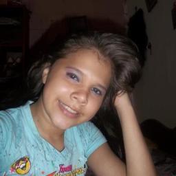 Soii Una Niñaa Mui Estudiosaa
Mee Encantaa Bailar Jugar   :$
Soii Mui Amigablee:)
