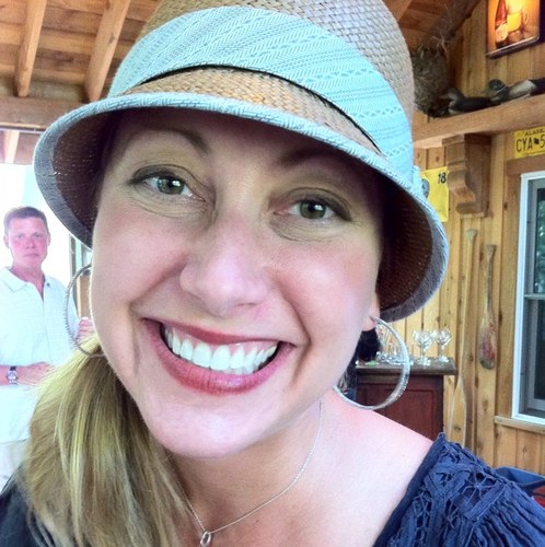 jenmansonwhite's profile picture. 