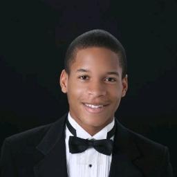 I'm a supporter of @EcheMadubuike follow him please everyone, he follows back! =)