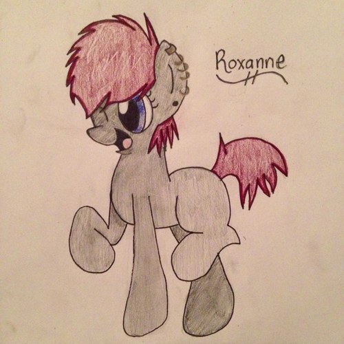 Hey, I'm Roxxane. But you can call me Roxy! I'm a 16-year-old blank flank and I couldn't care less! I guess I might be looking for a coltfriend..