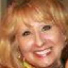 Christ Follower.Blessed Wife (of Paul) & Blessed Mom (of Gina & Tony).Grateful for the gift of life God has given me. I love Jesus,people,history,music&gadgets.