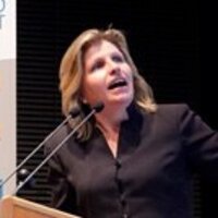 Martha Stone (@marthalstone) Twitter profile photo