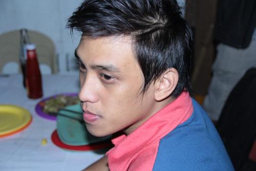 Living life with LoVE.. ^^.V
