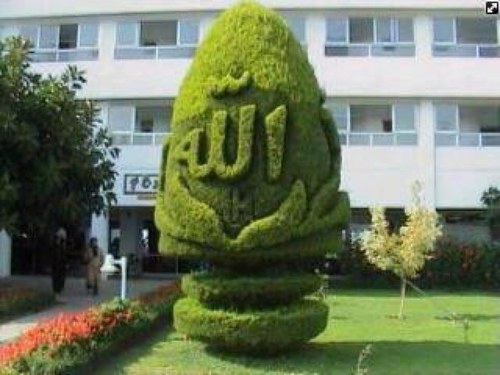 khaled88666's profile picture. : دام القمر مهما كمل يرجع هلال..!! ماهوب عيب اليا لحق مثلي قصور سبحان الله وبحمده . سبحان الله العظيم