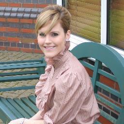 Blogger, nutritional therapist, clinical adviser on food supplements and diet.