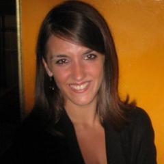 Française en Espagne 🇪🇸. Avant en Italie 🇮🇹. Traductrice et créatrice de contenus. Fière maman de 2 filles #TCK. Amoureuse et mariée à un 🇬🇧🇪🇺