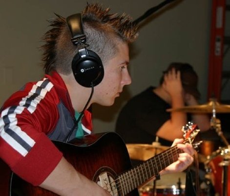 alphapisces's profile picture. Tonight, I am so happy with this day